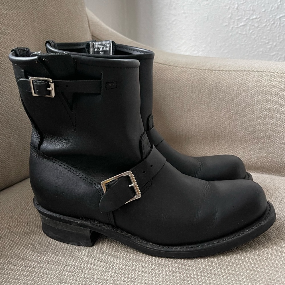 FRYE Black Engineer Leather Women’s 9M Boots